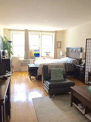 Rented by ALTER REALTY CO INC | media 12