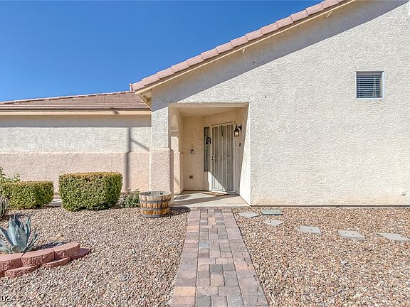 4th image of 5100 Mantua Ct