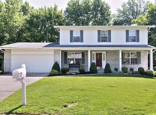 20 Steven Brent Ct, Saint Peters, MO 63376