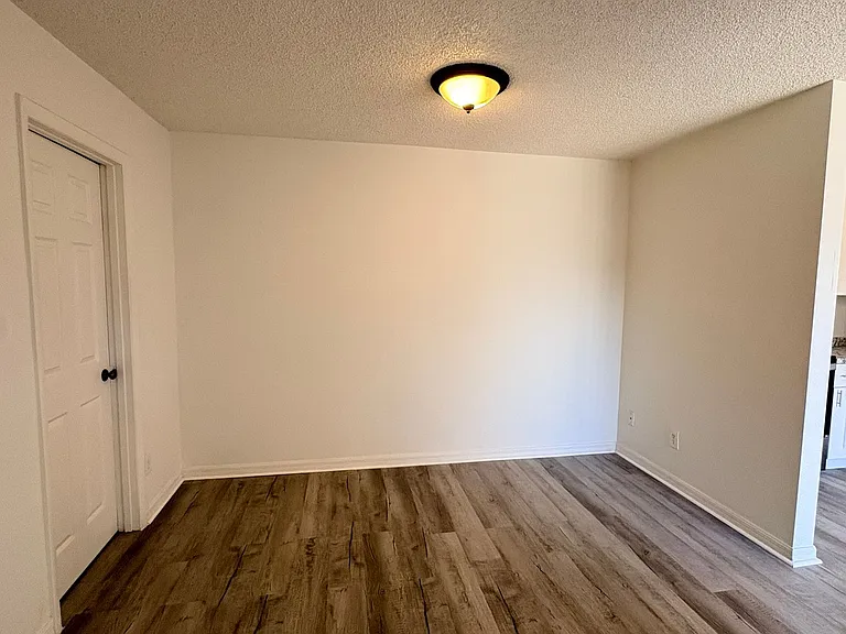 5584 Malt Dr #4 — Photo 11