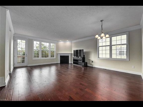 4th image of 6600 Park Pointe Ct