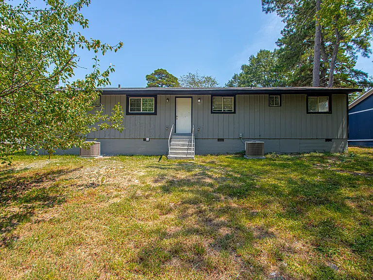 35 Hiland Pl #A — Photo 22