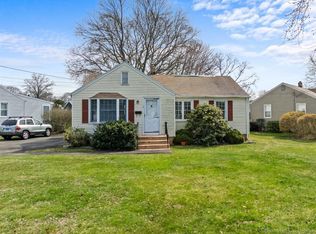 82 Ruby Rd, West Haven, CT 06516