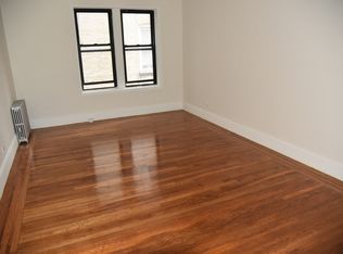 3060 48th St APT 1J, Astoria, NY 11103