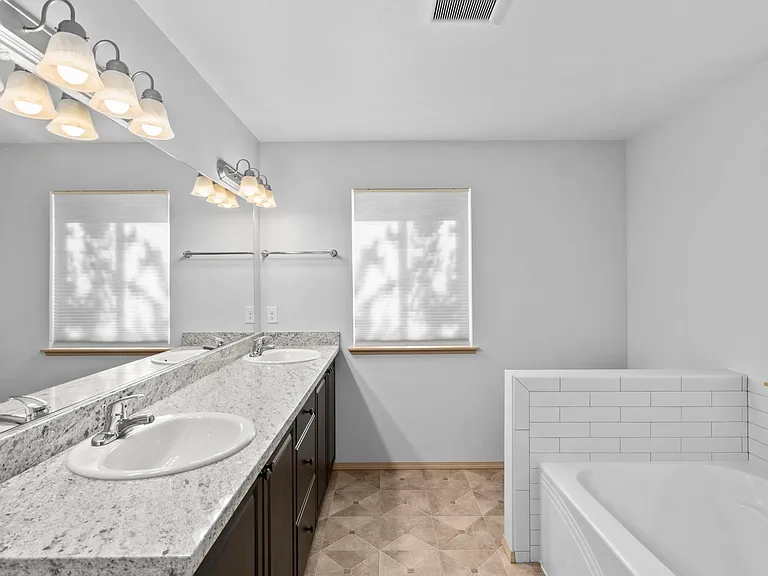 3823 S Mead St — Photo 18