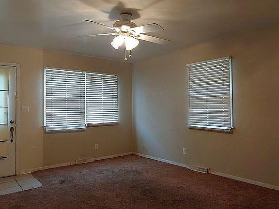 3rd image of 1113 S Leslie Ave