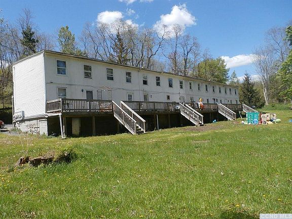 2nd image of 146-164 Ten Broeck Ln