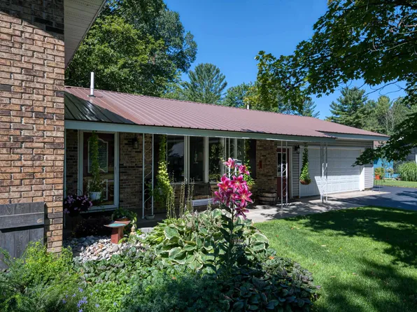 1695 Twin Birch Rd NE, Kalkaska, MI 49646