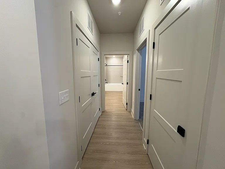 District on the Etowah Apartments — Photo 461