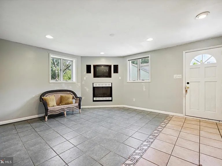 1443 Valley Forge Rd — Photo 19