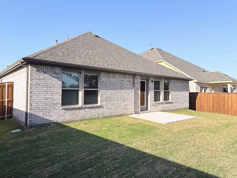 13140 Zion Dr — Photo 29