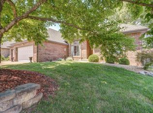 2217 E Richmond St, Springfield, MO 65804