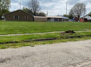 205 N Grant St, Cayuga, IN 47928