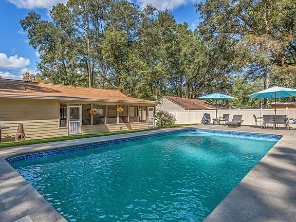 5th image of 6411 Bombadil Dr
