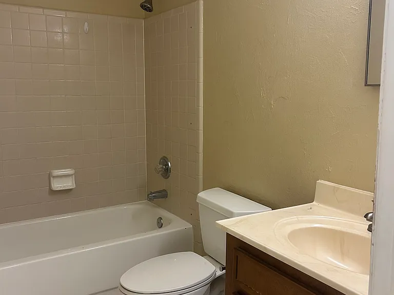 1131 Ocala Rd #1 — Photo 13