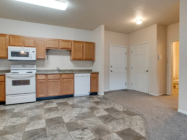 Boulder Ridge Apartments — Photo 3