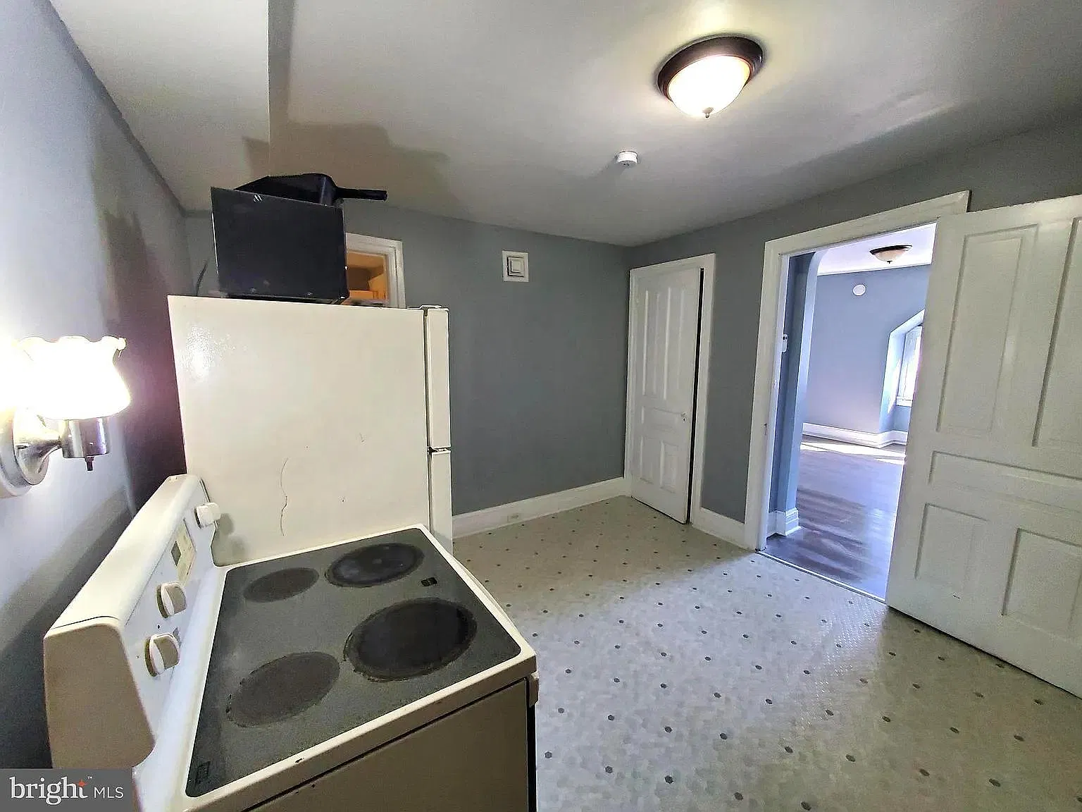 1 bed, 425 sqft, $825 — Photo 4