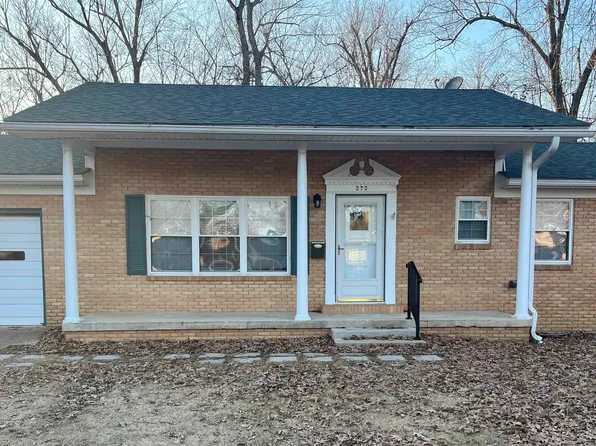 370 Lamb Dr, Piggott, AR 72454