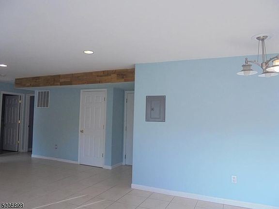 2nd image of 117 Ritorto Ct #2