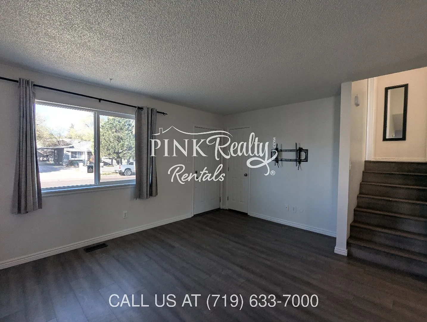 Nice 4-Bedroom Centrally located — Photo 4