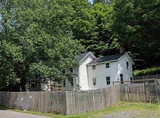 840 Pumpkin Hollow Rd S, Hillsdale, NY 12529