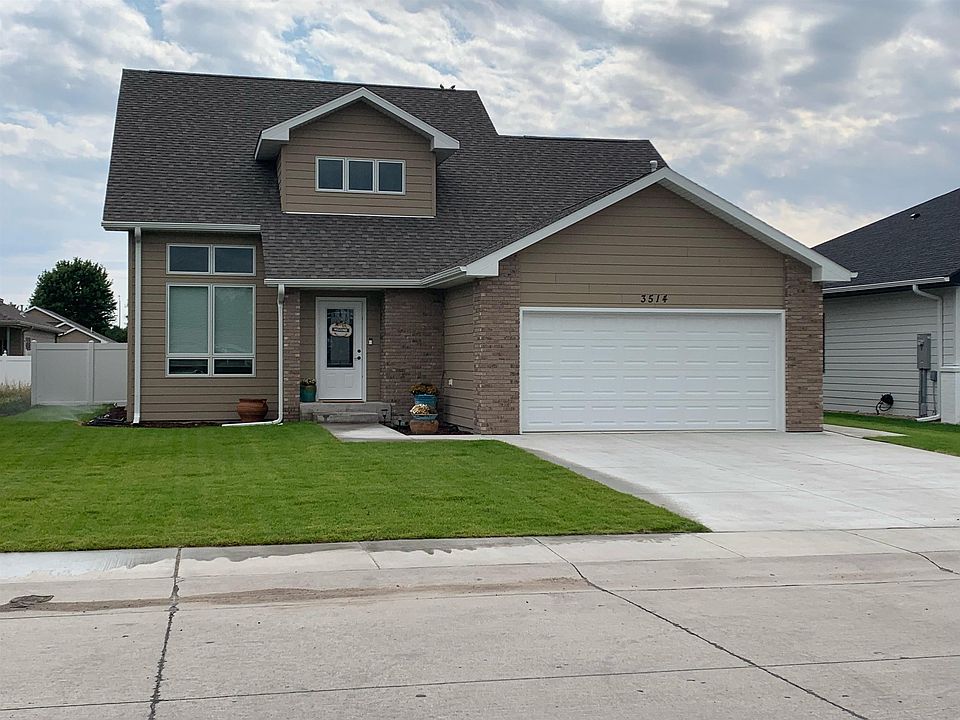 1st image of 3514 Oriole Dr
