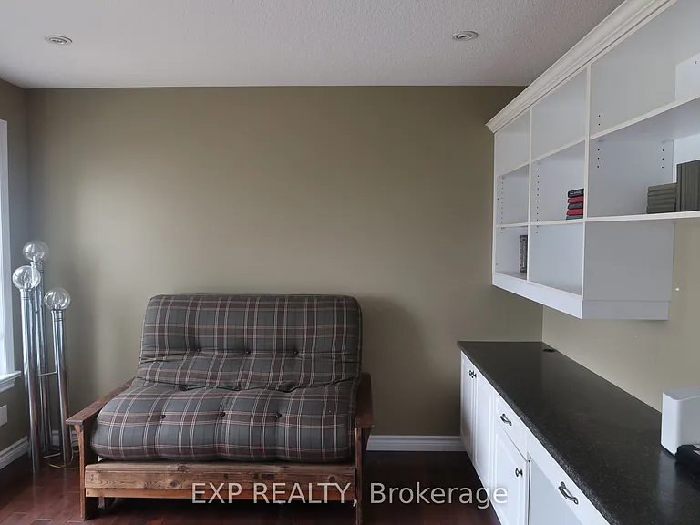 2674 Lakeshore Dr — Photo 16