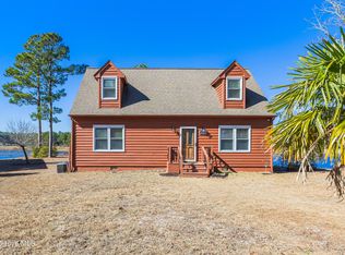 1397 S Shore Dr, Southport, NC 28461
