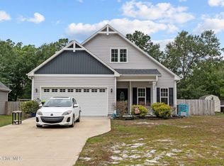 496 Alton Lennon Dr, Southport, NC 28461
