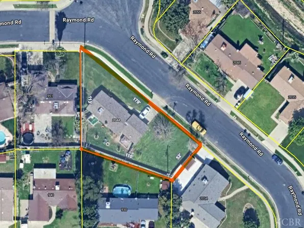 2044 N Raymond Rd, Hanford, CA 93230
