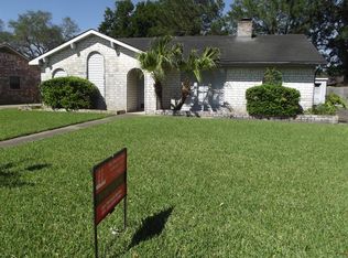 11451 Blackhawk Blvd, Houston, TX 77089