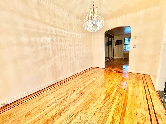 3rd image of 28-11 46th St #1