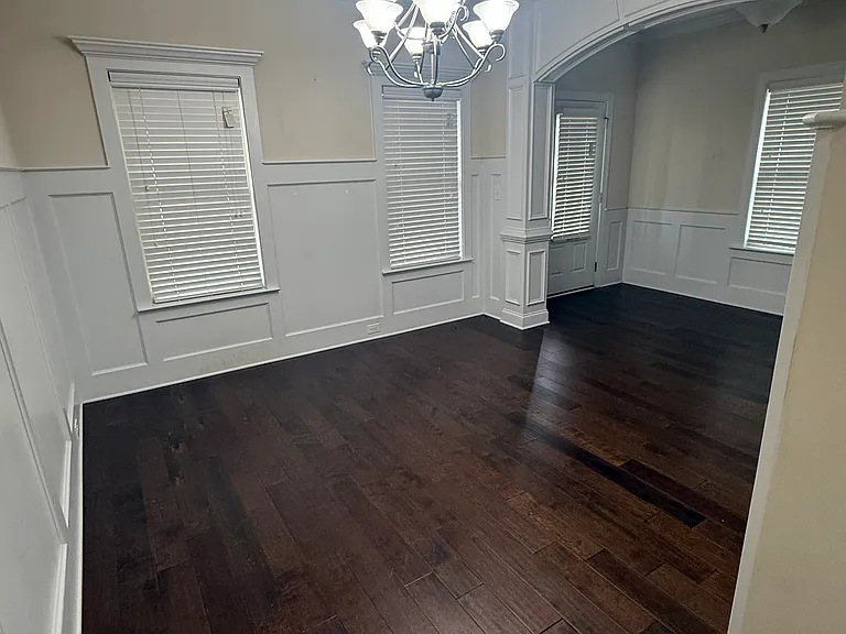 239 Tulip Dr — Photo 4