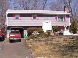 11 Nod Ln, Clinton, CT 06413