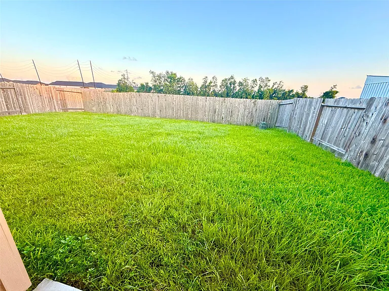 846 Autumn Flats Way — Photo 25