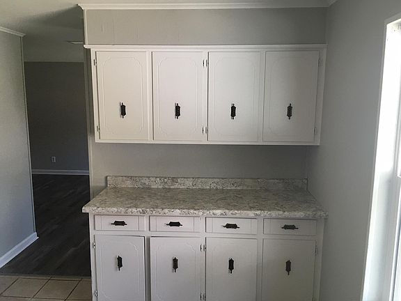 3rd image of 6206 Meadowbrook And 6208 Ln