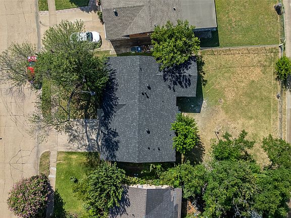 3rd image of 4518 Hanover Dr