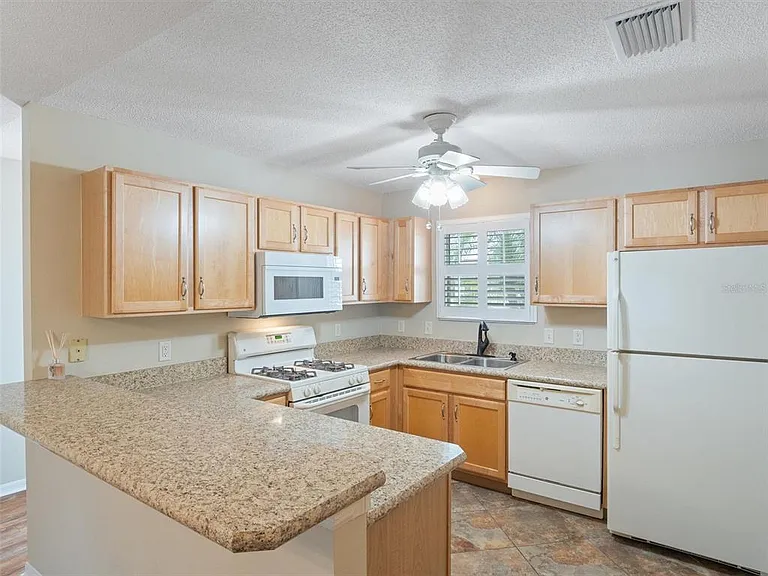 2461 Due West Dr — Photo 6