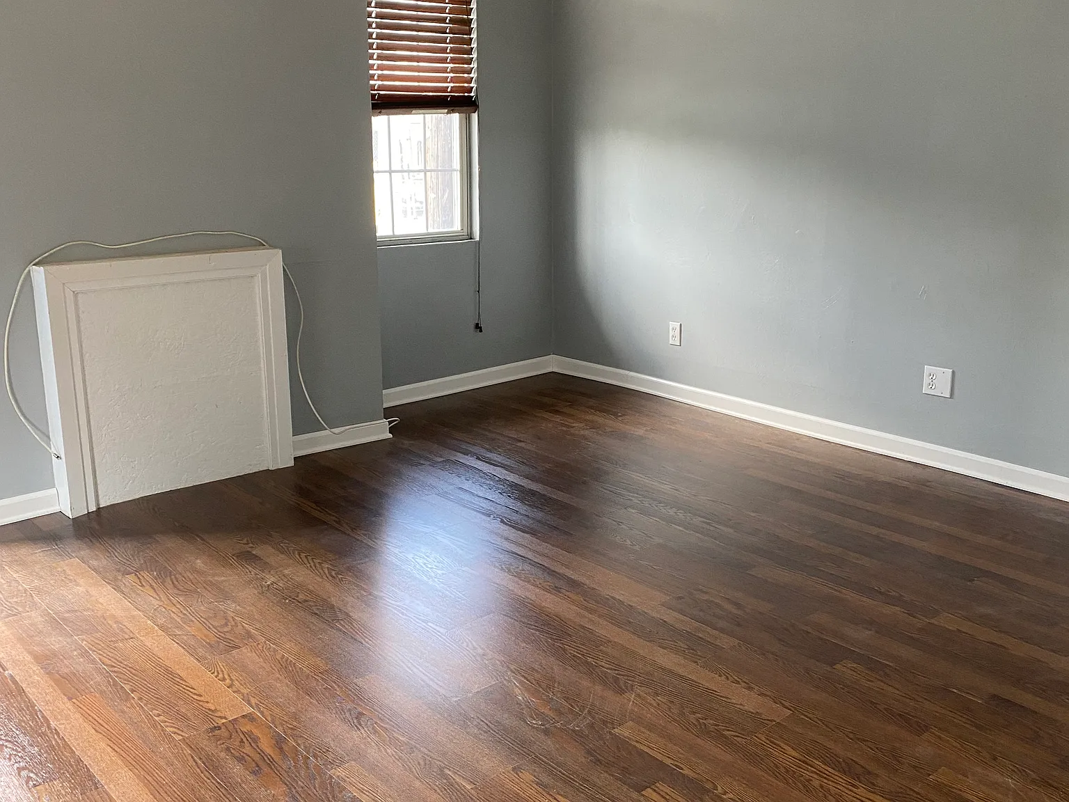 2 bed, 1150 sqft, $1,000 — Photo 2