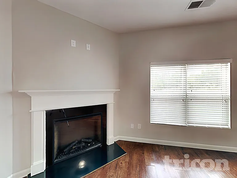 283 Pernell Dr — Photo 5