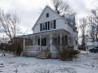 2308 Noble Rd, Cleveland Heights, OH 44121