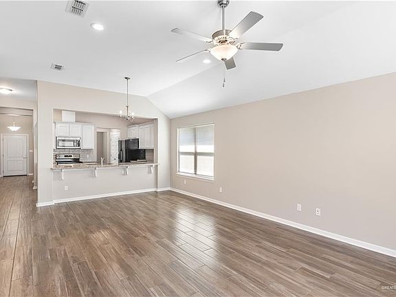 2nd image of 5512 River Rd