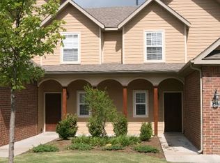 2546 N Oakland Zion Rd #83, Fayetteville, AR 72703