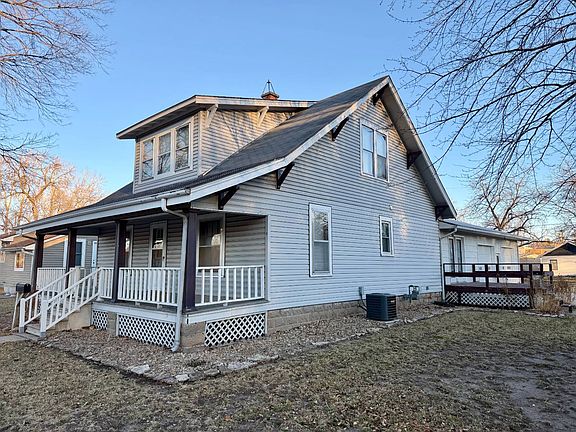 5th image of 1010 Jackson St