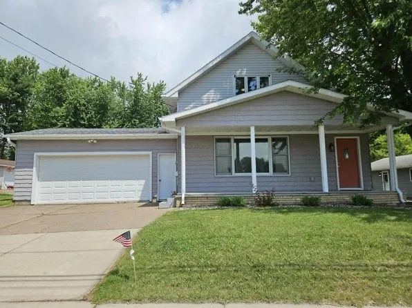 827 W NORTH STREET, Marshfield, WI 54449