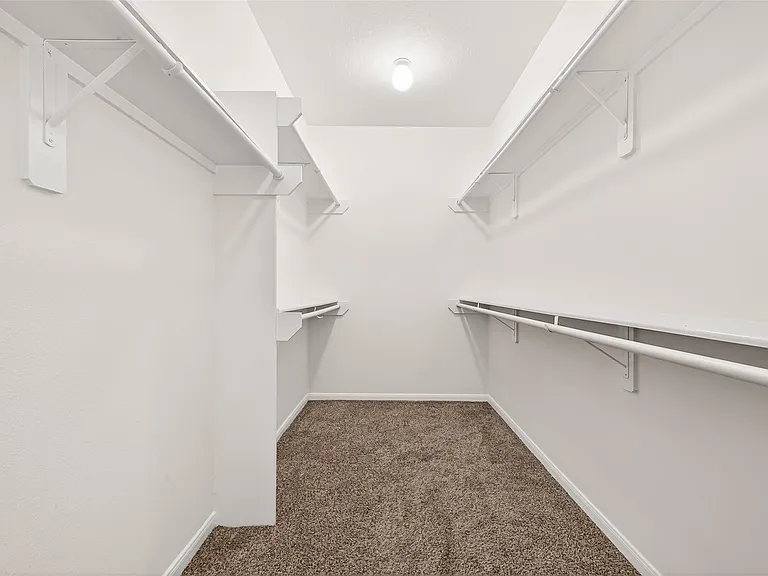 22303 Naple Hollow Ln — Photo 33