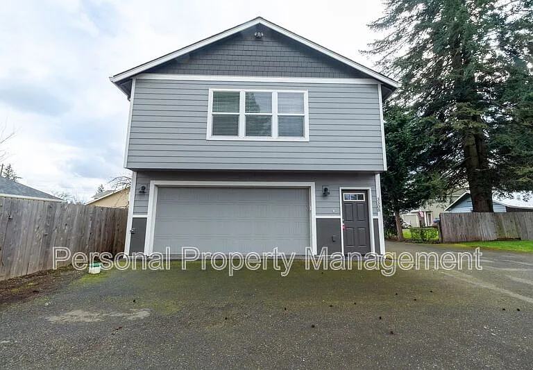 3308 E 24th Cir — Photo 1