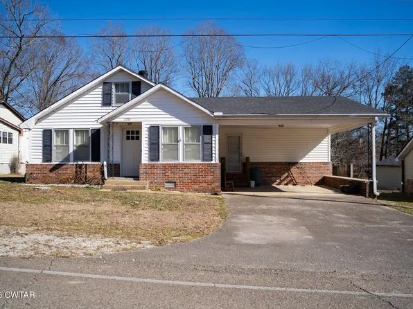 220 Jennings Ave, Parsons, TN 38363