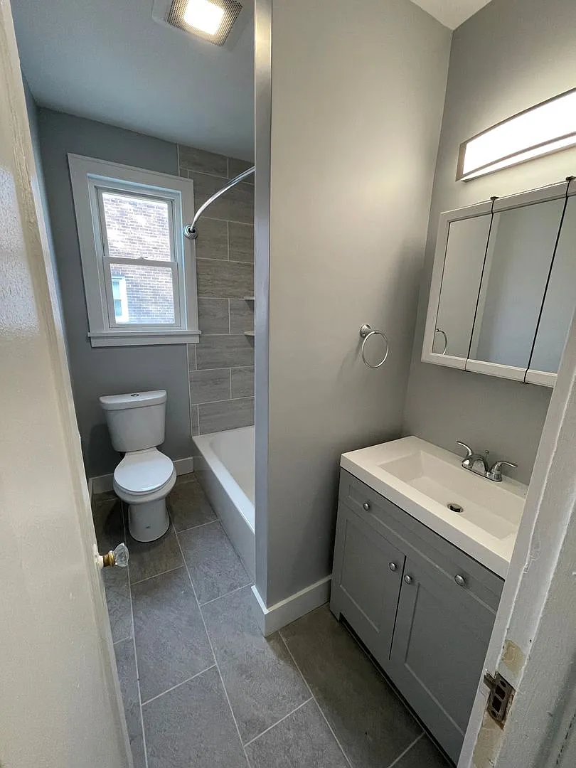 275 South Allen St — Photo 2
