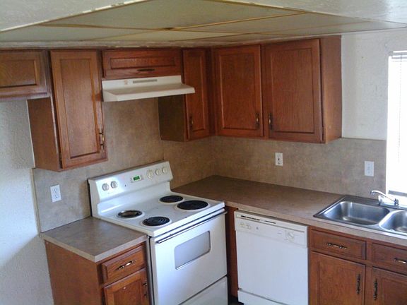 3rd image of 1326 Sequoia Ct